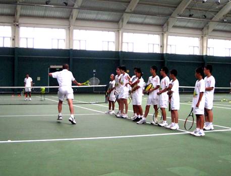 青少年网球训练营