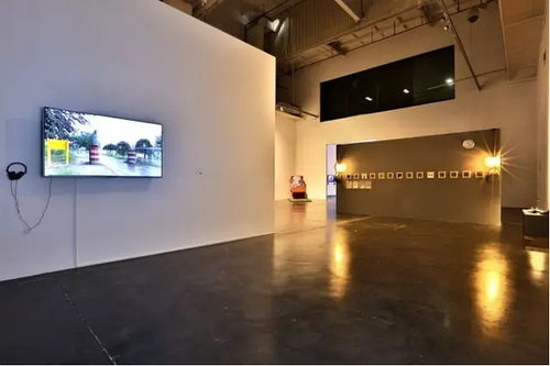 当代艺术展厅：探索艺术的历史、展示与鉴赏